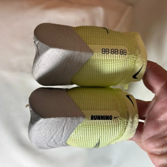 NIKE Sz 9 Zoom Vaporfly  Lightweight Running Shoes Lace Up Sneakers Performance - Picture 7 of 10